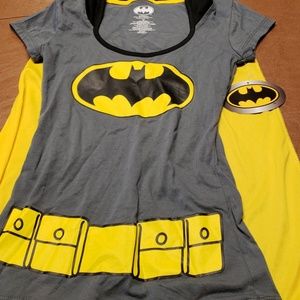 Junior's Batman Caped Hooded Shirt Size XS
